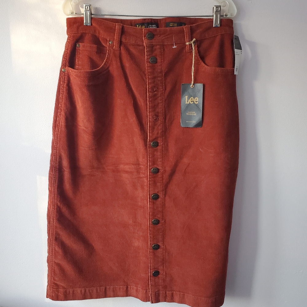 Lee Women's Rust Button Up Corduroy High Rise Midi Skirt 33/Med NWT Boho Western